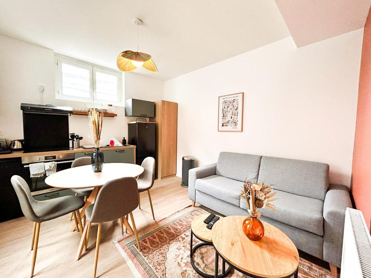 Cosy Perle - 2Ch - Quartier Des Halles & Parking Souterrain بو المظهر الخارجي الصورة